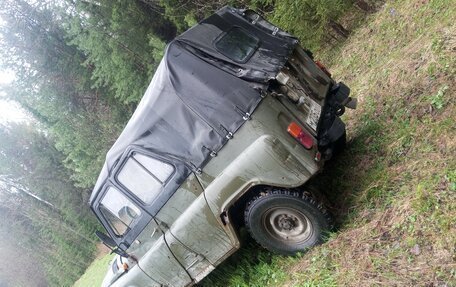 ЛуАЗ 3151, 1990 год, 100 000 рублей, 2 фотография