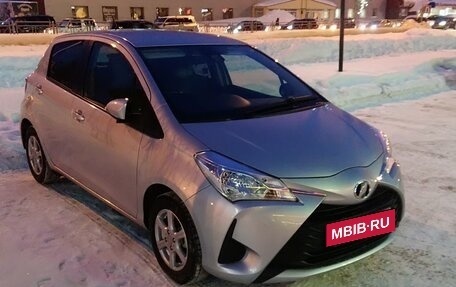 Toyota Vitz, 2017 год, 1 100 000 рублей, 7 фотография