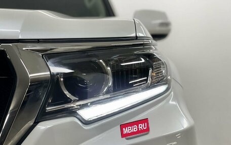 Toyota Land Cruiser Prado 150 рестайлинг 2, 2018 год, 5 545 000 рублей, 8 фотография