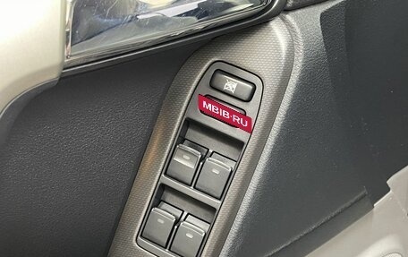 Toyota Land Cruiser Prado 150 рестайлинг 2, 2011 год, 2 690 000 рублей, 16 фотография