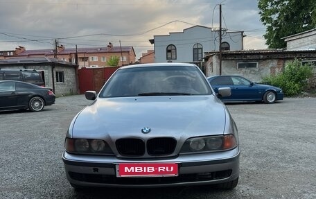 BMW 5 серия, 1999 год, 330 000 рублей, 1 фотография