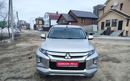 Mitsubishi L200 IV рестайлинг, 2019 год, 2 500 000 рублей, 1 фотография
