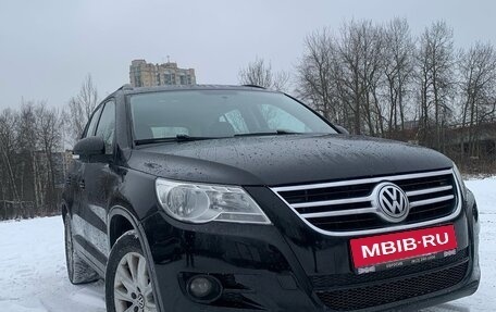Volkswagen Tiguan I, 2010 год, 830 000 рублей, 1 фотография