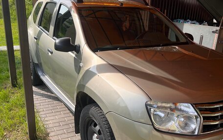 Renault Duster I рестайлинг, 2014 год, 885 000 рублей, 3 фотография