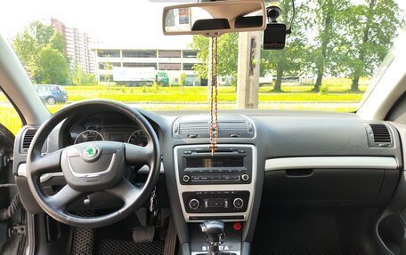Skoda Octavia, 2011 год, 860 000 рублей, 12 фотография