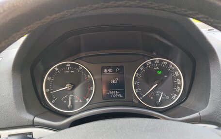 Skoda Octavia, 2011 год, 860 000 рублей, 9 фотография