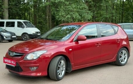 Hyundai i30 I, 2011 год, 810 000 рублей, 2 фотография