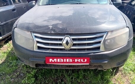 Renault Duster I рестайлинг, 2014 год, 555 000 рублей, 2 фотография