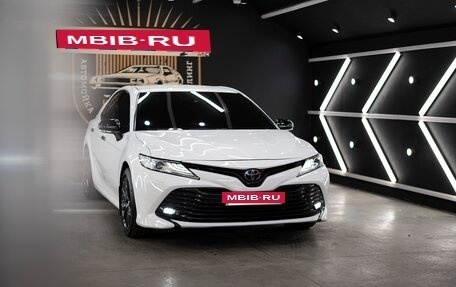Toyota Camry, 2018 год, 3 200 000 рублей, 26 фотография