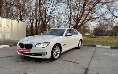 BMW 7 серия, 2012 год, 1 700 000 рублей, 9 фотография
