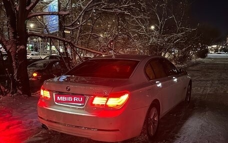 BMW 7 серия, 2012 год, 1 700 000 рублей, 26 фотография