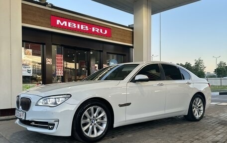 BMW 7 серия, 2012 год, 1 700 000 рублей, 22 фотография