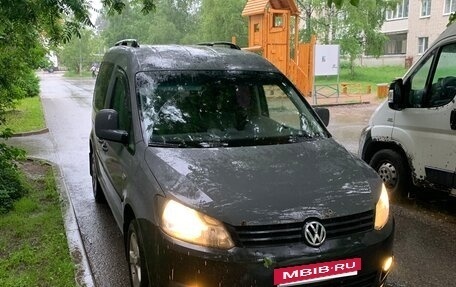 Volkswagen Caddy III рестайлинг, 2012 год, 1 000 000 рублей, 4 фотография