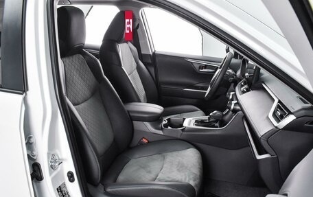 Toyota RAV4, 2024 год, 3 999 000 рублей, 8 фотография