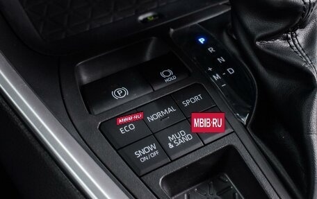 Toyota RAV4, 2024 год, 3 999 000 рублей, 22 фотография