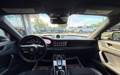 Porsche 911, 2024 год, 18 790 000 рублей, 8 фотография