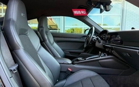 Porsche 911, 2024 год, 18 790 000 рублей, 11 фотография