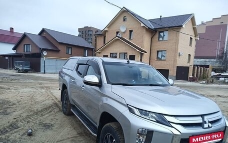 Mitsubishi L200 IV рестайлинг, 2019 год, 2 500 000 рублей, 2 фотография