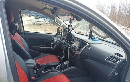 Mitsubishi L200 IV рестайлинг, 2019 год, 2 500 000 рублей, 7 фотография