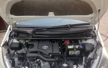 Toyota Vitz, 2018 год, 1 150 000 рублей, 7 фотография