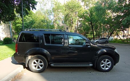 Nissan Pathfinder, 2012 год, 1 590 000 рублей, 2 фотография