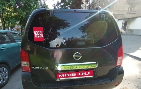 Nissan Pathfinder, 2012 год, 1 590 000 рублей, 3 фотография