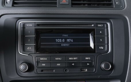 Volkswagen Jetta VI, 2015 год, 1 365 000 рублей, 16 фотография
