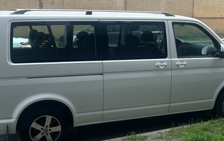 Volkswagen Caravelle T5, 2014 год, 2 300 000 рублей, 5 фотография
