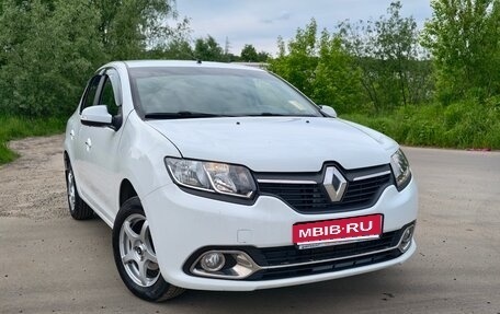 Renault Logan II, 2018 год, 980 000 рублей, 1 фотография