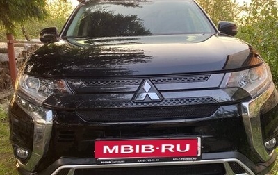 Mitsubishi Outlander III рестайлинг 3, 2022 год, 3 190 000 рублей, 1 фотография