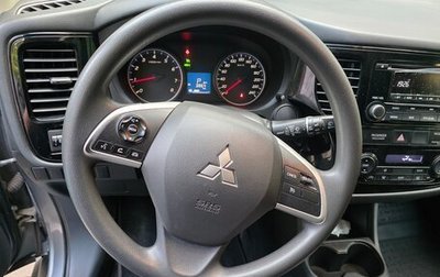 Mitsubishi Outlander III рестайлинг 3, 2013 год, 1 400 000 рублей, 1 фотография