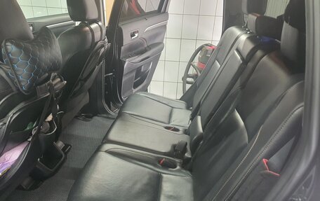 Toyota Highlander III, 2019 год, 3 800 000 рублей, 19 фотография