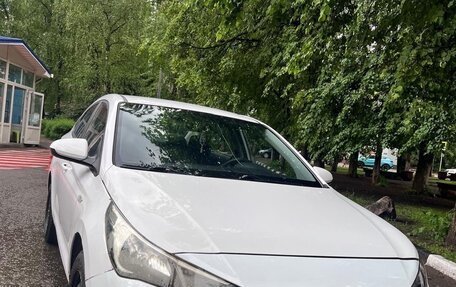 Hyundai Solaris II рестайлинг, 2022 год, 1 300 000 рублей, 6 фотография