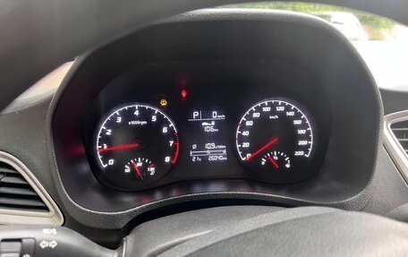 Hyundai Solaris II рестайлинг, 2022 год, 1 300 000 рублей, 14 фотография