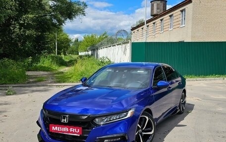 Honda Accord IX рестайлинг, 2018 год, 2 300 000 рублей, 3 фотография