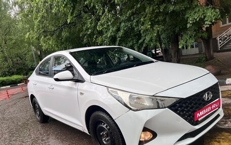 Hyundai Solaris II рестайлинг, 2022 год, 1 300 000 рублей, 8 фотография