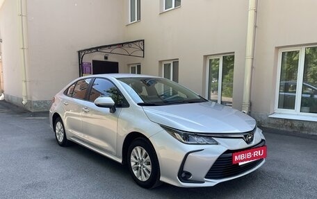 Toyota Corolla, 2020 год, 1 859 000 рублей, 2 фотография
