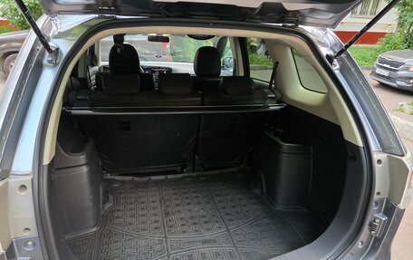 Mitsubishi Outlander III рестайлинг 3, 2013 год, 1 400 000 рублей, 16 фотография