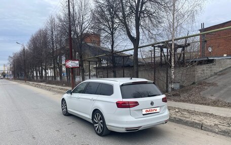 Volkswagen Passat B8 рестайлинг, 2018 год, 2 590 000 рублей, 3 фотография