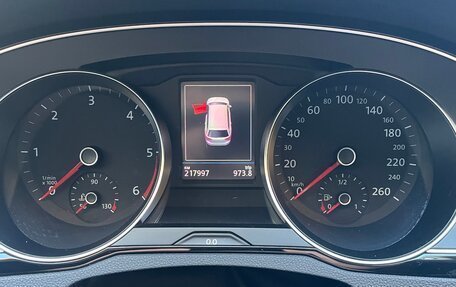 Volkswagen Passat B8 рестайлинг, 2018 год, 2 590 000 рублей, 18 фотография