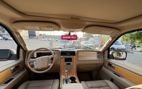 Lincoln Navigator, 2007 год, 2 500 000 рублей, 8 фотография