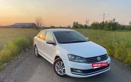 Volkswagen Polo VI (EU Market), 2017 год, 1 139 000 рублей, 2 фотография