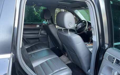 Volkswagen Touareg III, 2005 год, 710 000 рублей, 15 фотография