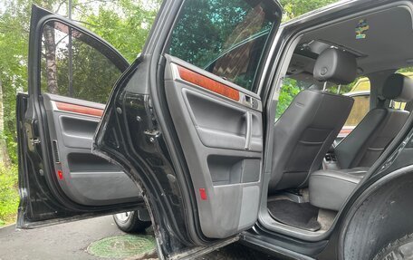 Volkswagen Touareg III, 2005 год, 710 000 рублей, 14 фотография
