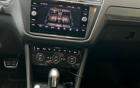 Volkswagen Tiguan II, 2019 год, 3 150 000 рублей, 4 фотография