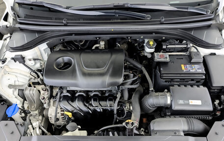 Hyundai Elantra VI рестайлинг, 2019 год, 1 690 000 рублей, 9 фотография