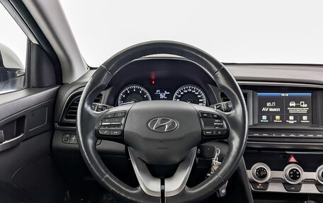 Hyundai Elantra VI рестайлинг, 2019 год, 1 690 000 рублей, 21 фотография