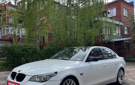 BMW 5 серия, 2003 год, 1 000 000 рублей, 5 фотография