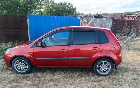 Ford Fiesta, 2006 год, 380 000 рублей, 5 фотография