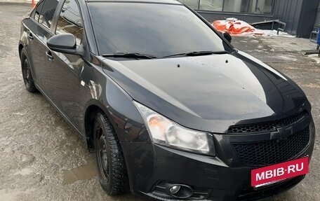Chevrolet Cruze II, 2012 год, 848 000 рублей, 9 фотография